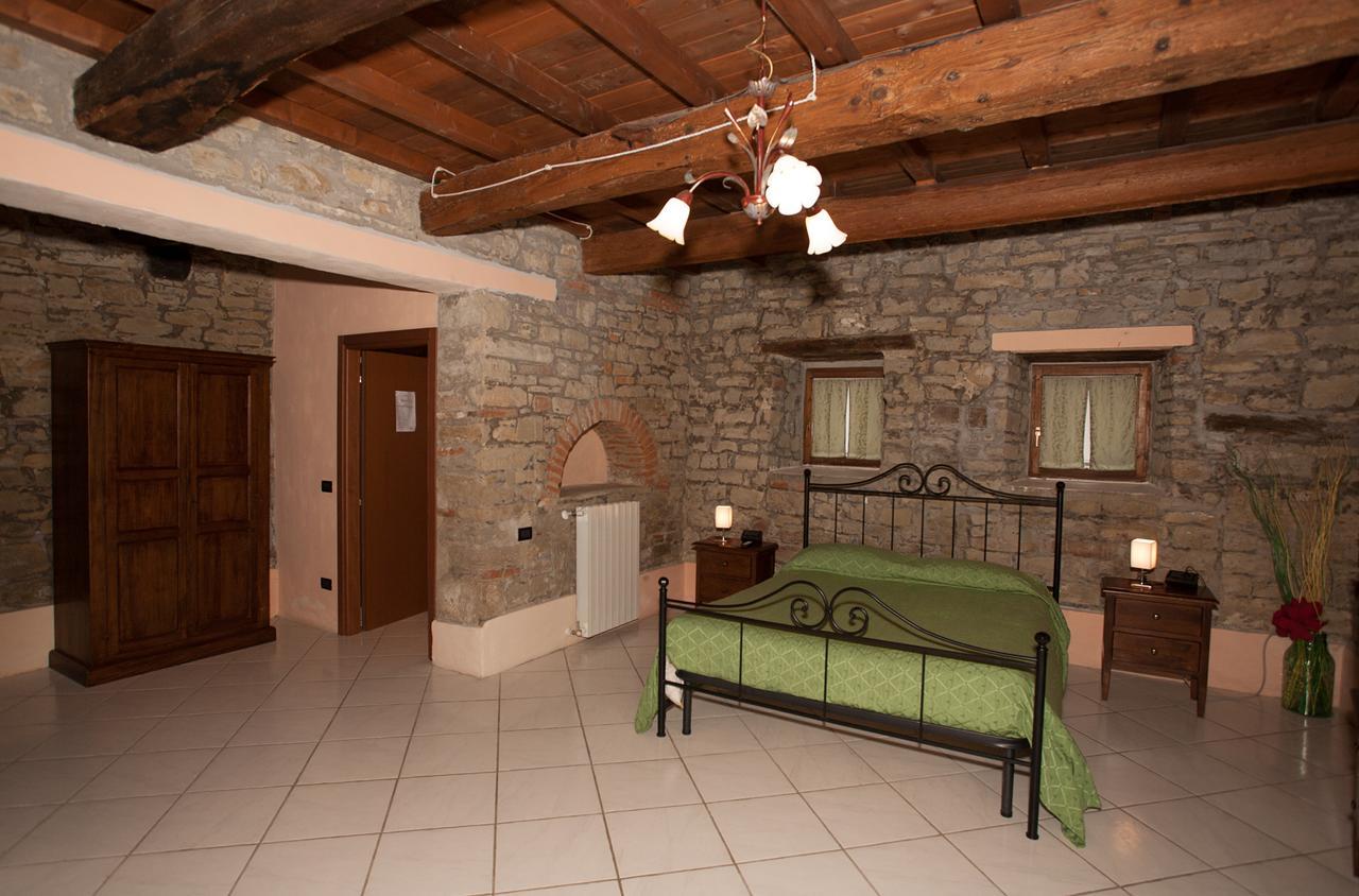 Вілла Agriturismo Badia Di Susinana Палаццуоло-суль-Сеніо Екстер'єр фото